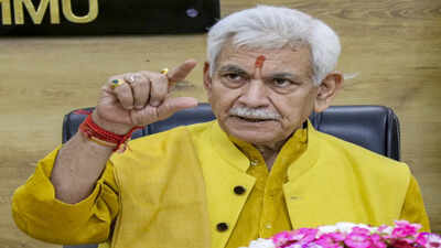 Jampk lg manoj sinha addresses press conference.jpg