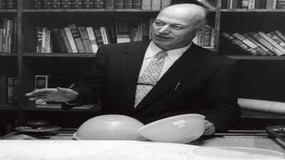 On this day in history in 1907 earl tupper was born in berlin new hampshire a chemist by trad.jpg