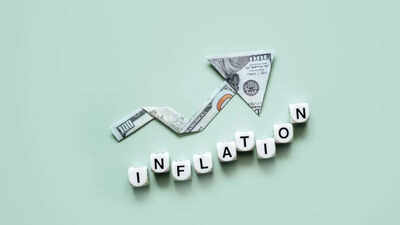 Rbi pegs fy27 inflation at 46 flags rising risks.jpg