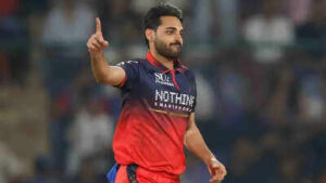 1777632249 bhuvneshwar kumar.jpg