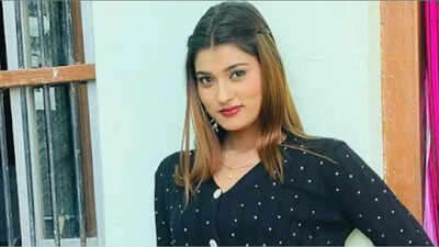 Akanksha dubey actor bhojpuri 1679905973226.jpg