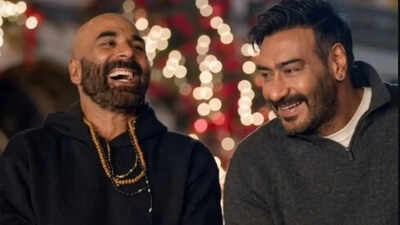 Akshay akshay ajay.jpg