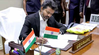 Chennai may 10 ani tamilaga vettri kazhagam tvk chief c joseph vijay assu.jpg