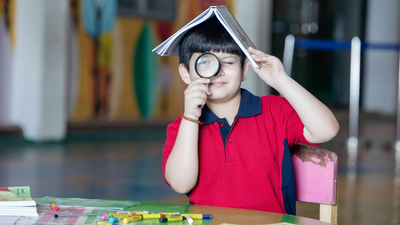 Critical thinking starts at home 5 tips for parents to shape it in children.jpg