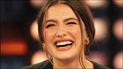 Ella.jpg