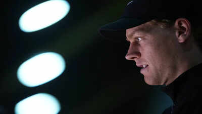 Jannik sinner enters the french open on a 29 match win streak chasing a career grand slam.jpg