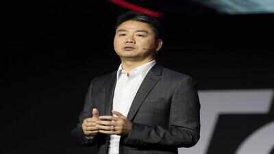 Jdcom founder liu qiangdong.jpg