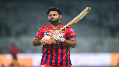 Kolkata apr 09 ani lucknow super giants39 skipper rishabh pant during a warm .jpg