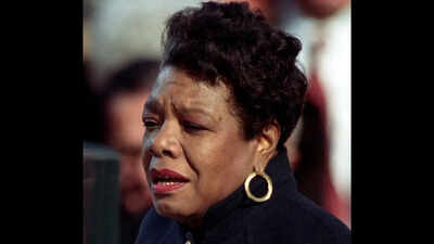 Maya angelou image wikipedia.jpg