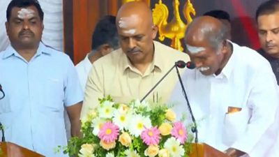N rangasamy sworn in as puducherry cm.jpg