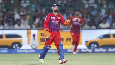 Pant 2505 ipl.jpg