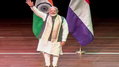 Pm modi in netherlands.jpg
