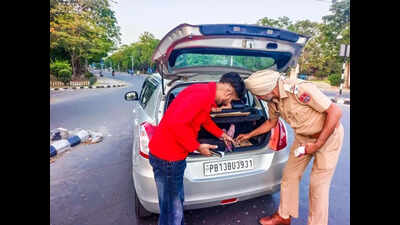 Punjab civic polls today across 103 urban bodies over 7500 candidates in fray.jpg