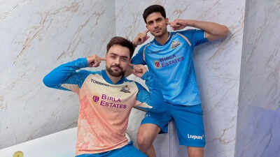 Rashid khan and shubman gill instagram photo.jpg