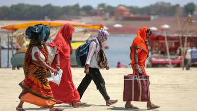 Red alert issued in 10 districts of up.jpg
