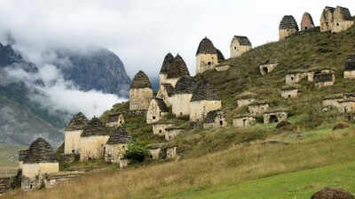 Russias city of the dead inside the 10000 graves hidden in a mysterious mountain valley that still haunt visitors.jpg