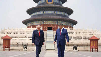 Trump returns home to washington mauling after china flex.jpg