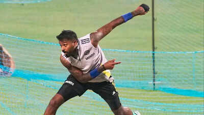 Hardik pandya pti photo.jpg