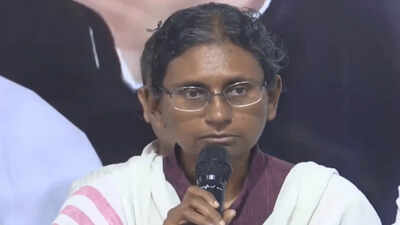 Meenakshi natarajan.jpg
