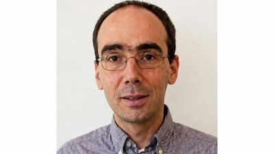 Meet fabrice bellard the french engineer whose code powers youtube netflix and tiktok yet he has spent 30 years quietly out of the spotlight.jpg
