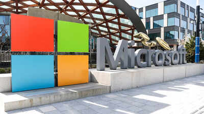 Microsoft tells engineers to stop using anthropic39s claude as canceling claude code licenses becomes an easy way to.jpg