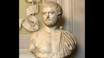 Ovid image source wikipedia.jpg
