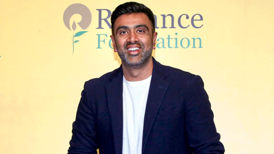 R ashwin.jpg