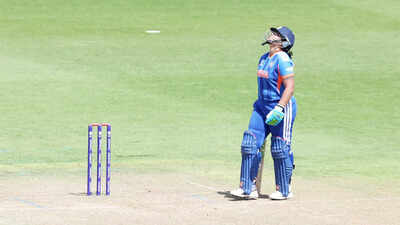 Richa ghosh 1006 bcci.jpg
