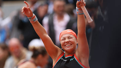 Why is there no national flag alongside diana shnaiders name at french open 2026 exploring her nationality following stellar run to defeat world no1 aryna sabalenka.jpg